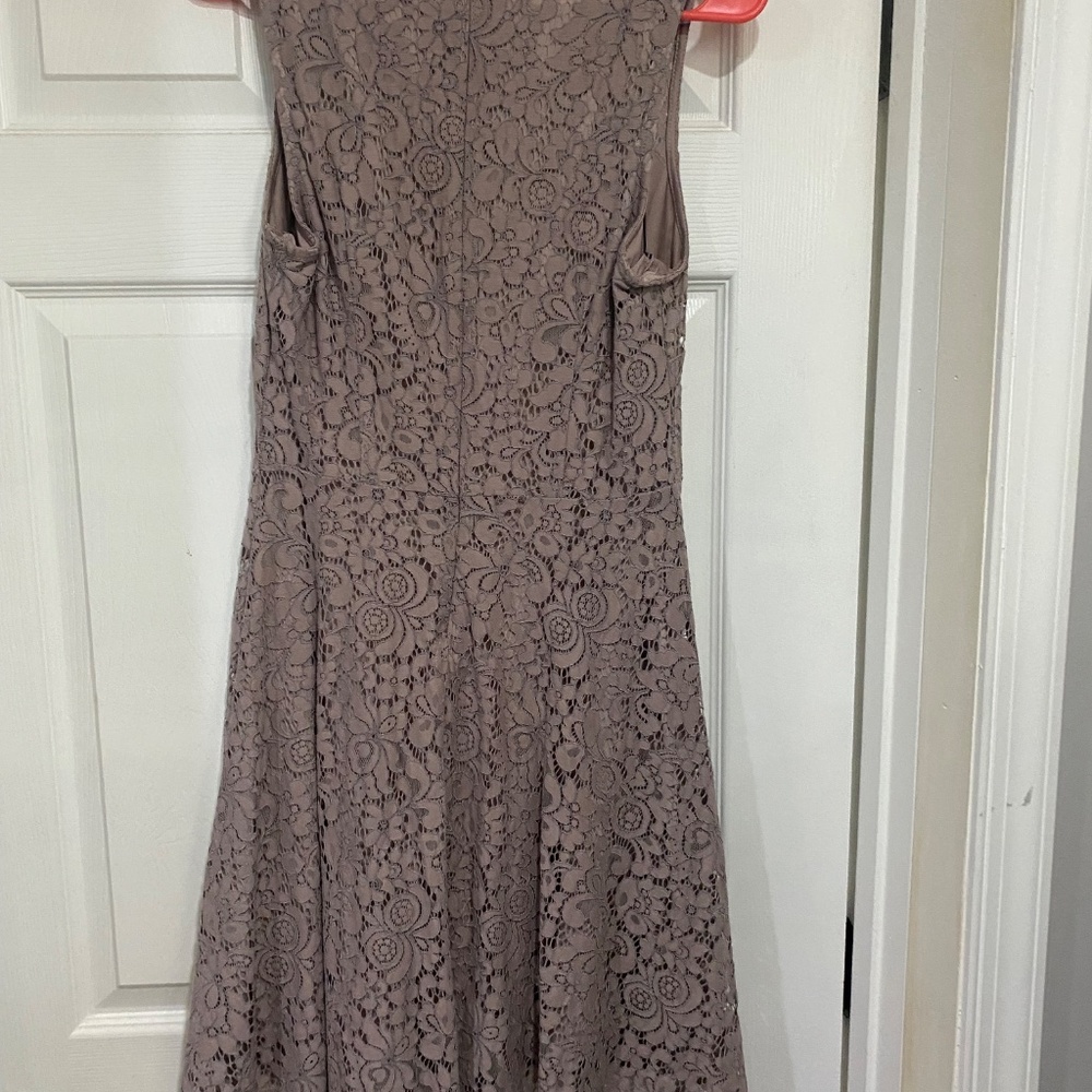 LACE DRESS - Picture 2 of 3